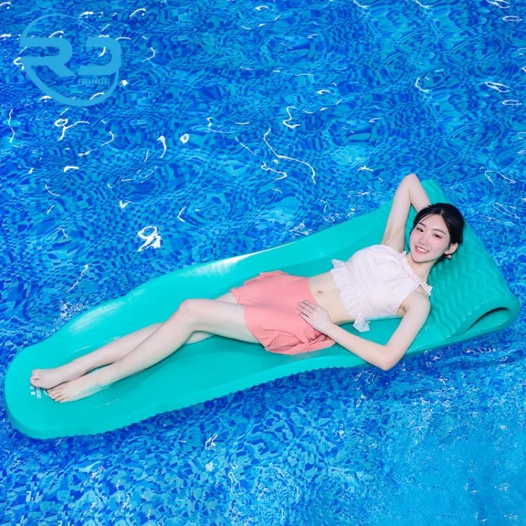 Water Park Amusement Outdoor Swimming Pool Lounge Bed NBR Foam Dipped Foam Pool Float with Pillow